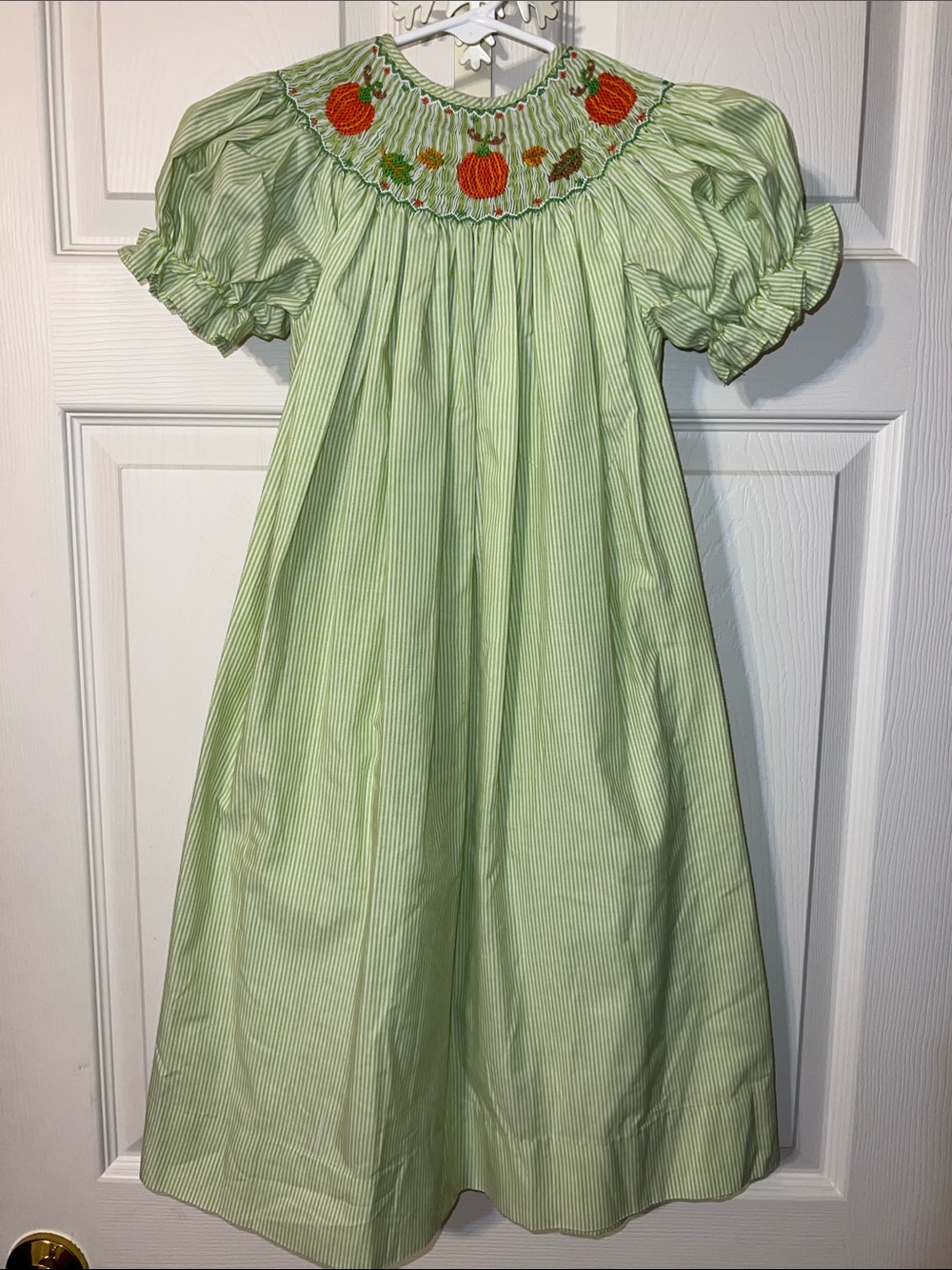 Girls' Light Green Smocked Pumpkin Dress
